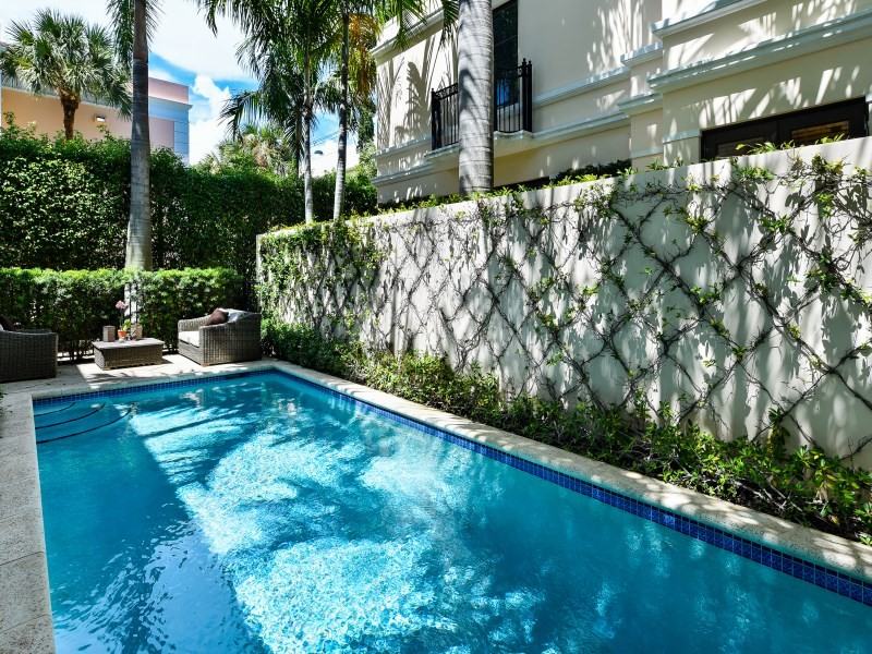 133 Hammon Ave #5 - Photo 2 of 16