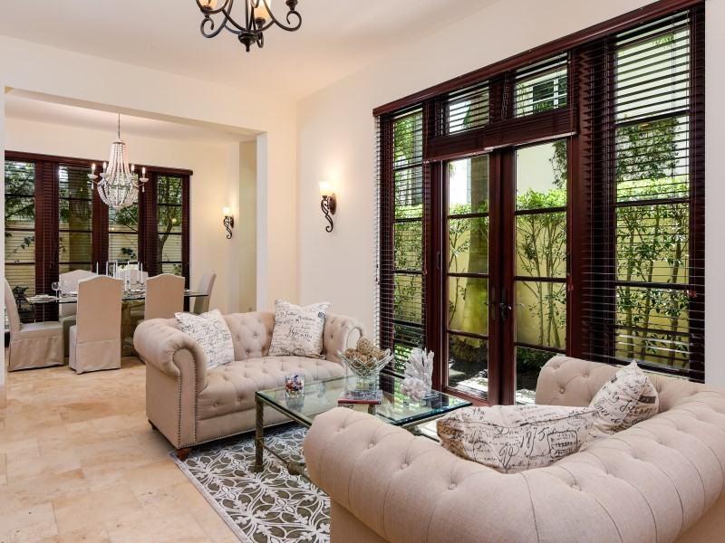 133 Hammon Ave #5 - Photo 3 of 16