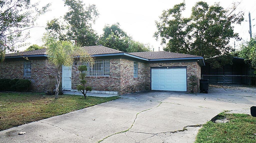 10139 Algiers Rd - Photo 3 of 29