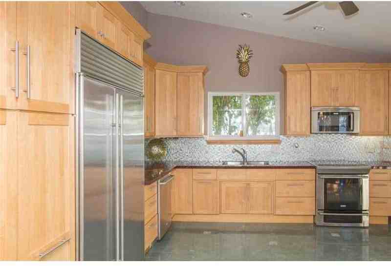1365 Bay Terrace - Photo 3 of 8