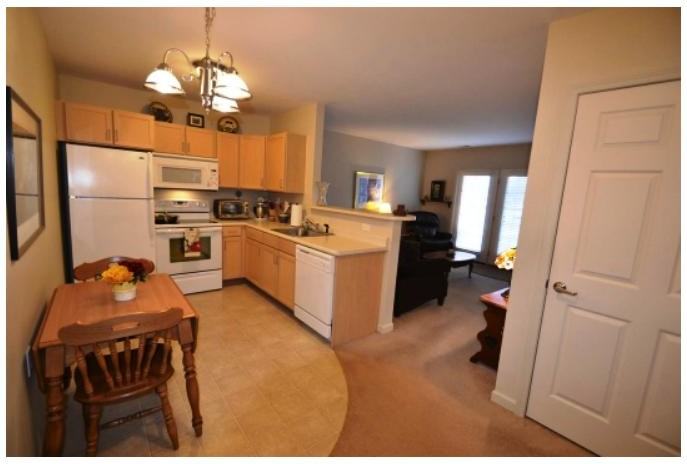 Buckley Square Senior Apartments - Photo 3 of 19