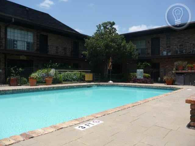 3022 Greenridge Drive - Photo 2 of 9