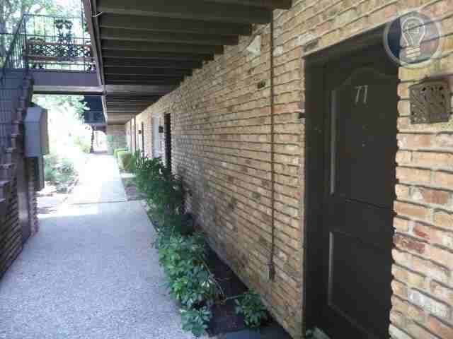 3022 Greenridge Drive - Photo 3 of 9