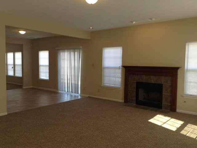 14185 Country Breeze Ln - Photo 3 of 11