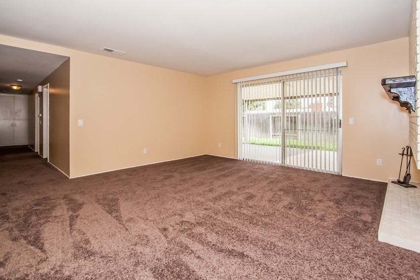 2331 18th St - Photo 3 of 15