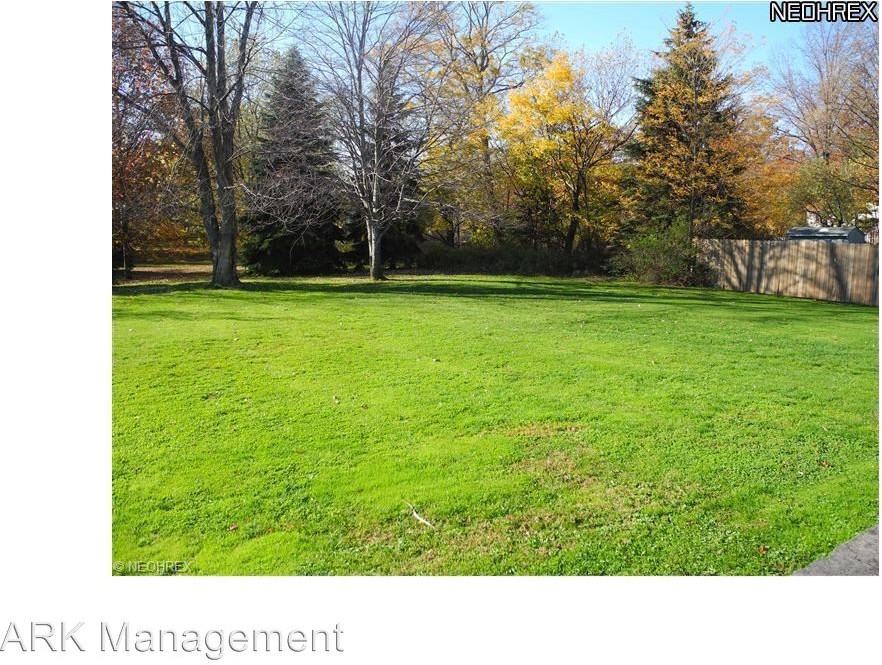 398 Harris Rd - Photo 2 of 20