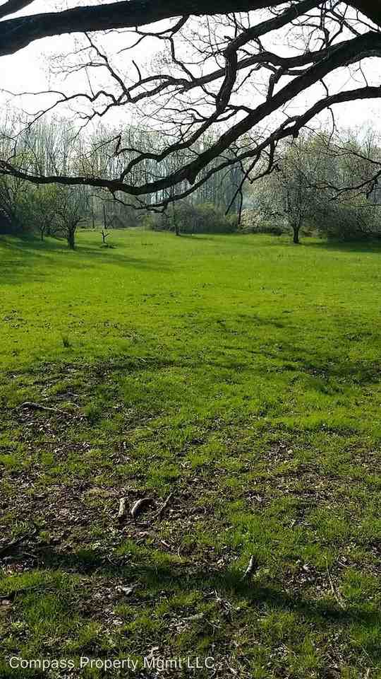 161 Lilly Rd - Photo 3 of 6