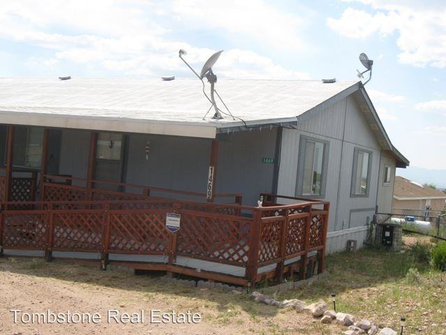 1469 N Saddleback Cir - Photo 2 of 5