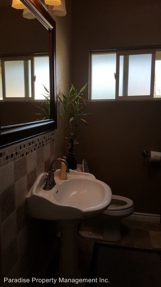 1510 Tehama St - Photo 3 of 15