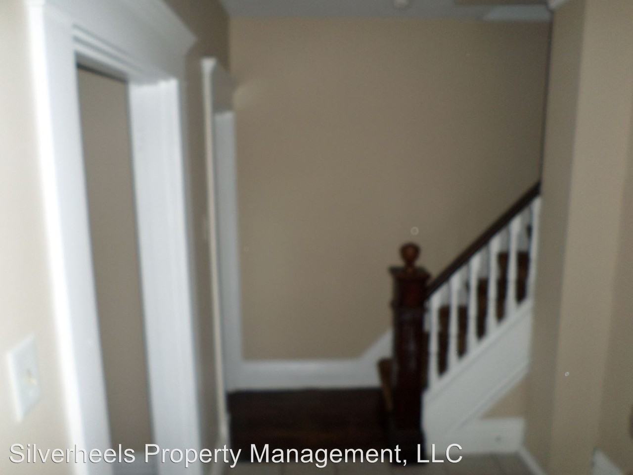 708 Williams Ave - Photo 3 of 14