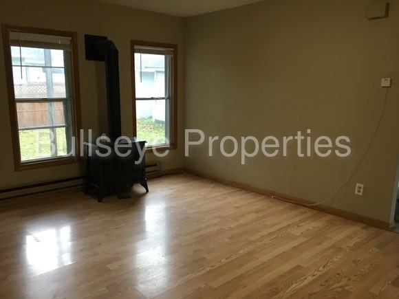 401 S 3rd St - Photo 3 of 5