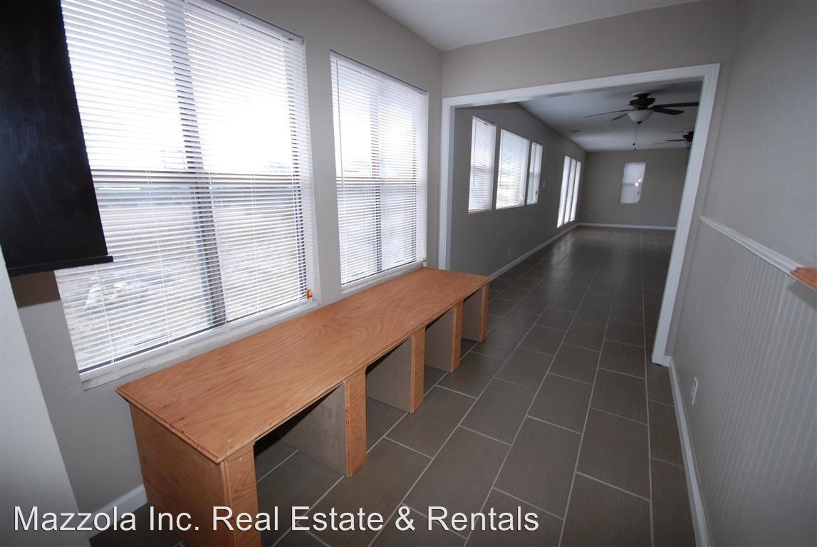 1307 Mountain Valley Rd - Photo 3 of 19