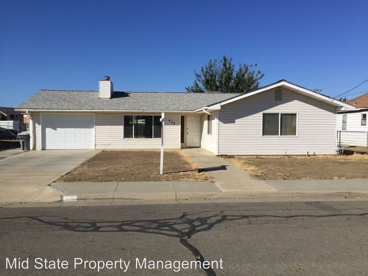 436 S Hachman St - Photo 2 of 32