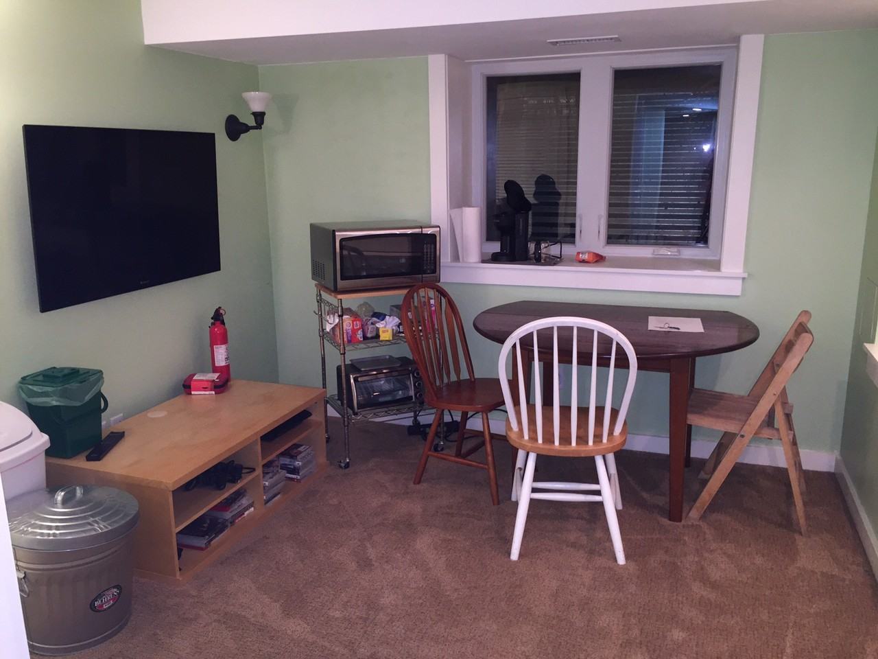 605b Lake Washington Boulevard East - Photo 2 of 8