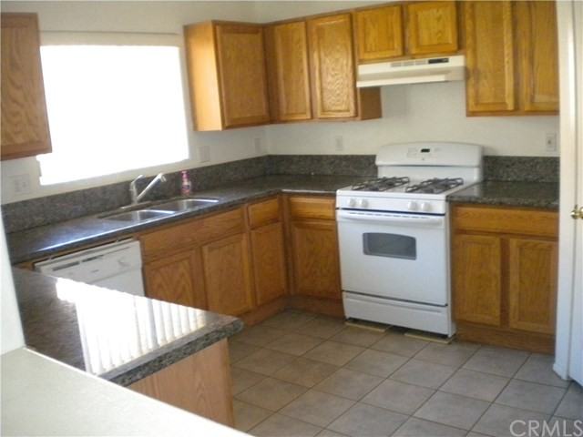 33117 Fairview St - Photo 2 of 13