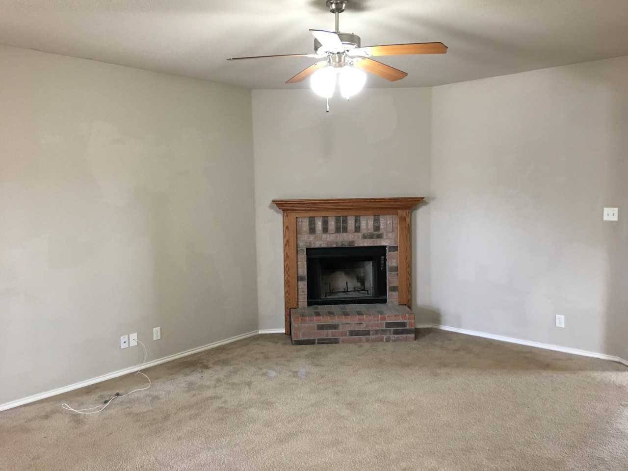 3605 Lorena Dr - Photo 2 of 14