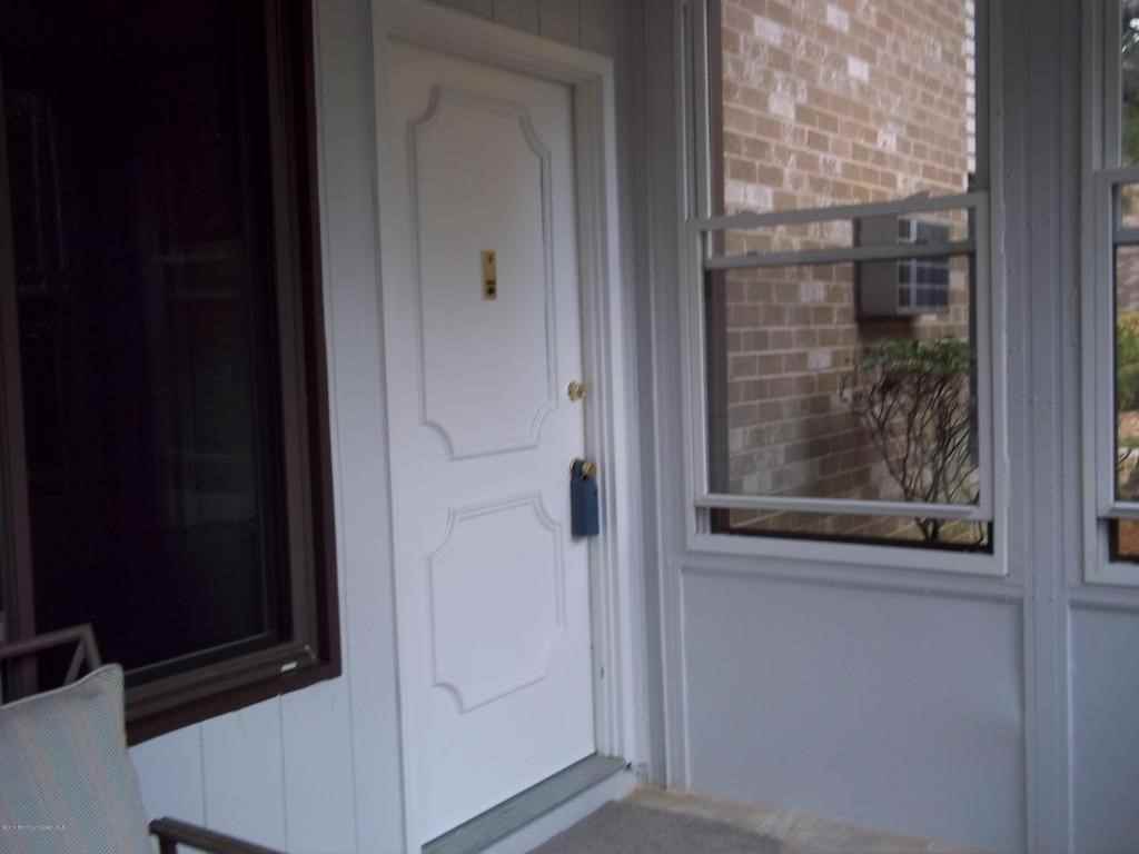 115 Amberly Dr #A - Photo 2 of 11