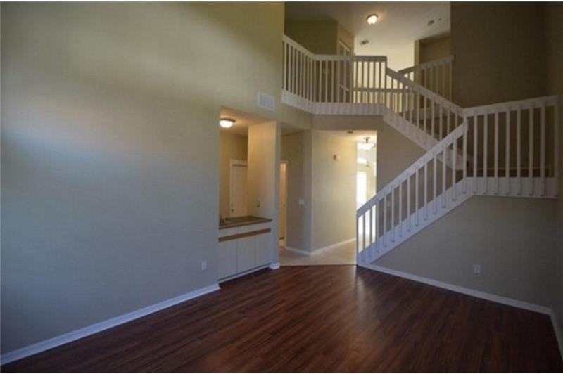 352 SW 193rd Ave - Photo 2 of 8