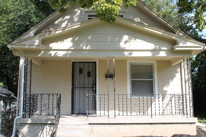 2237 Quincy St - Photo 3 of 17