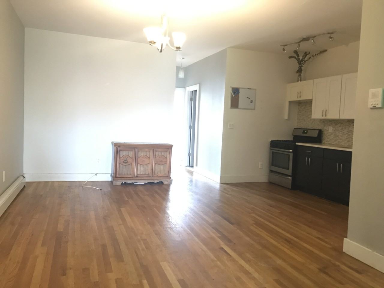 814 MacDonough Street #3RE