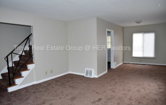 3444 Kimberly Ave - Photo 2 of 15