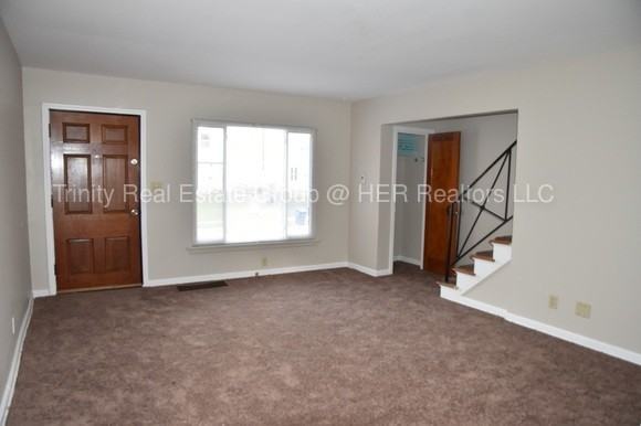 3444 Kimberly Ave - Photo 3 of 15