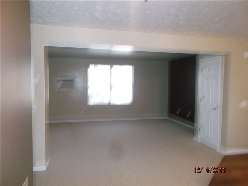 611 Trinity Dr #3 - Photo 2 of 17