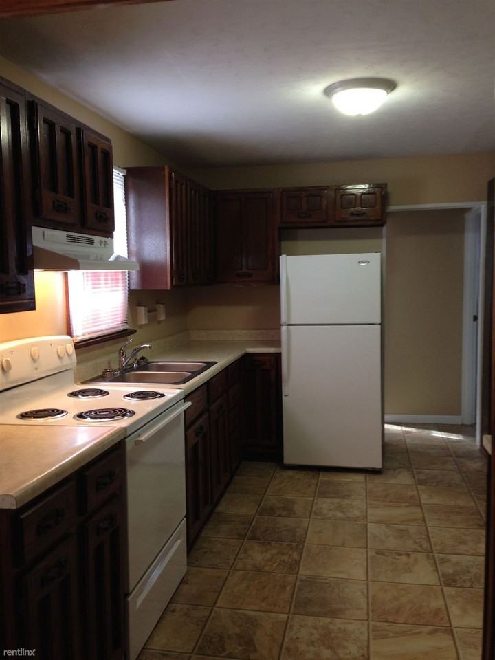 436 Wharton Ave #2 - Photo 2 of 10