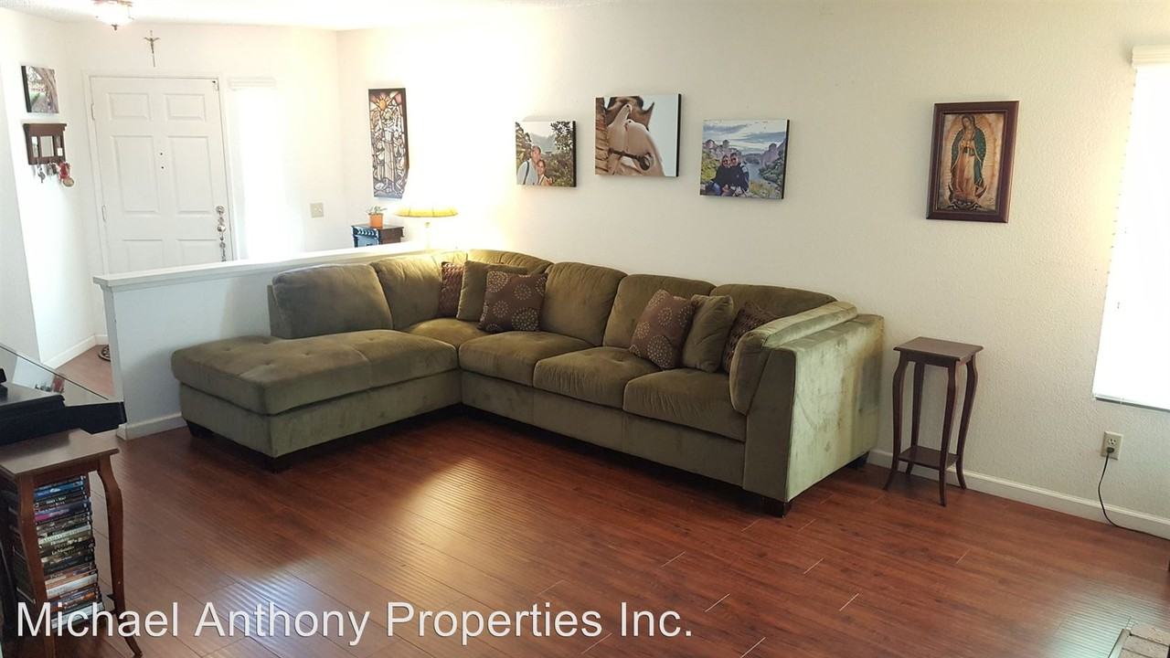 385 Windjammer Cir #74 - Photo 3 of 9