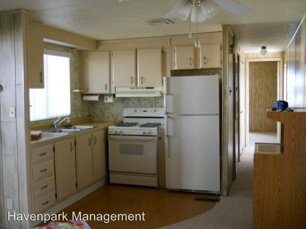 109-199 S Balsam Ave - Photo 3 of 4