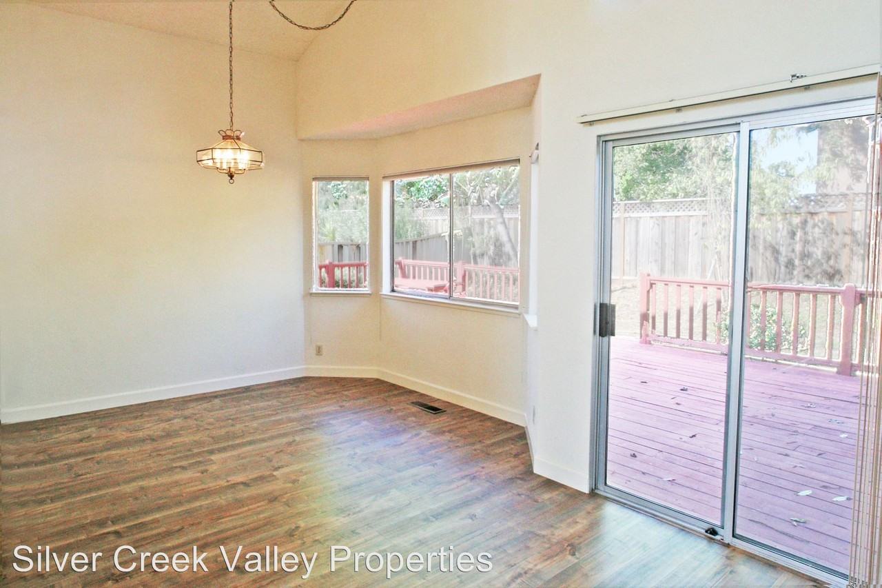 3305 Archbury Ct - Photo 3 of 16