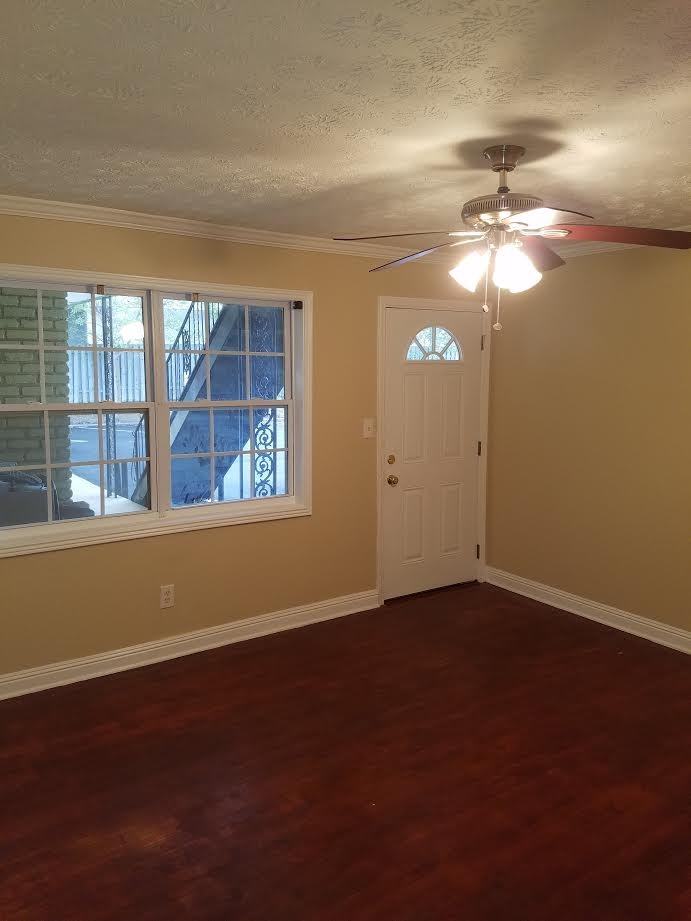 21 Delmont Dr NE - Photo 2 of 15