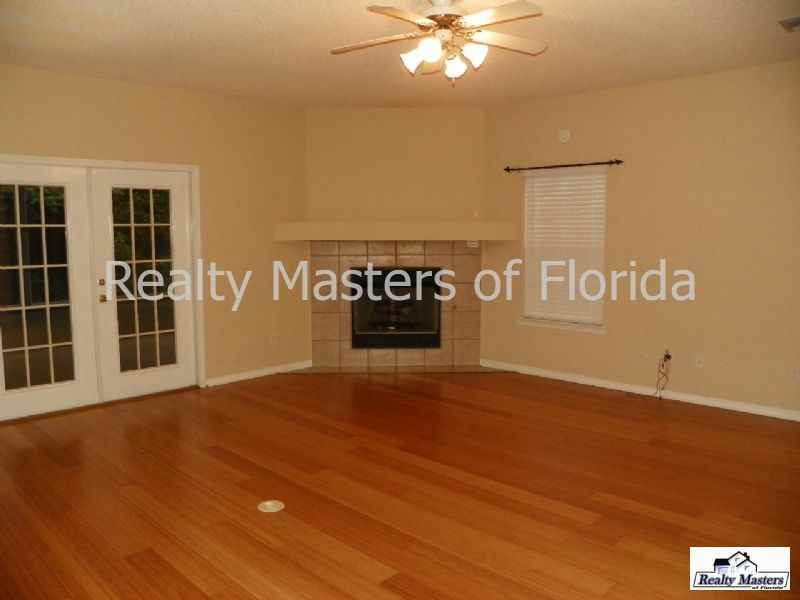 2025 Pin High Dr - Photo 2 of 15