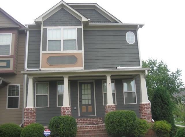 401 Royal Cres Ln E #401