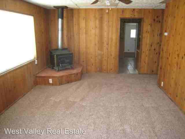 617 Buchanan St - Photo 3 of 15