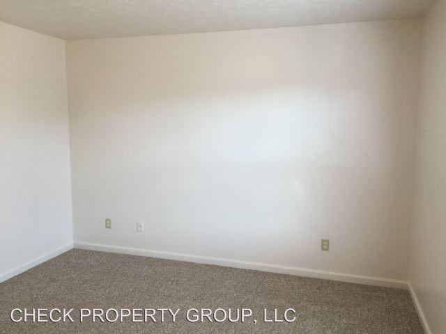 Gray Hill Court 6-Plex - Photo 3 of 11