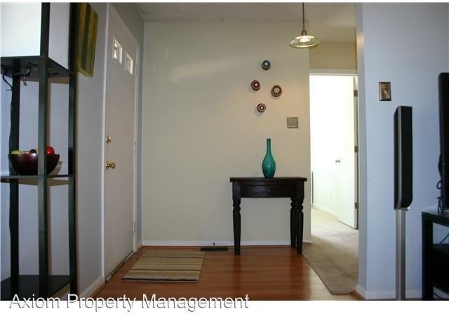 1550 Northbrook Dr - Photo 2 of 16