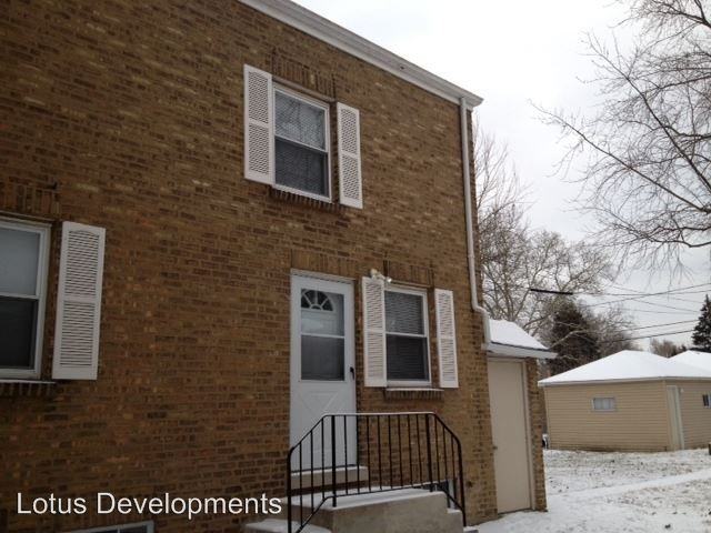 14421 S La Salle St - Photo 2 of 11