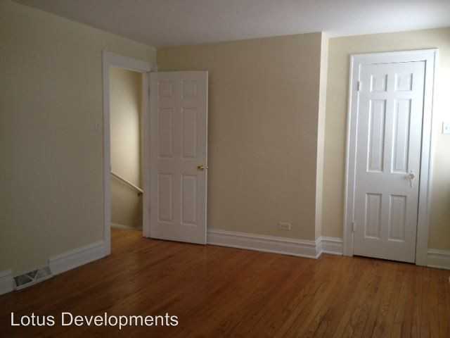14421 S La Salle St - Photo 3 of 11
