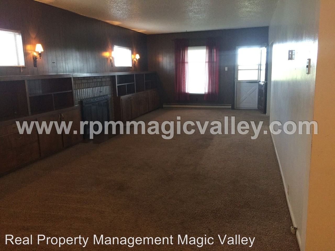 3619 N 3400 E - Photo 2 of 19