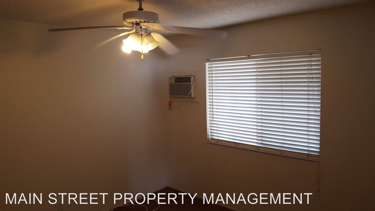 12777 Perris Blvd - Photo 3 of 10