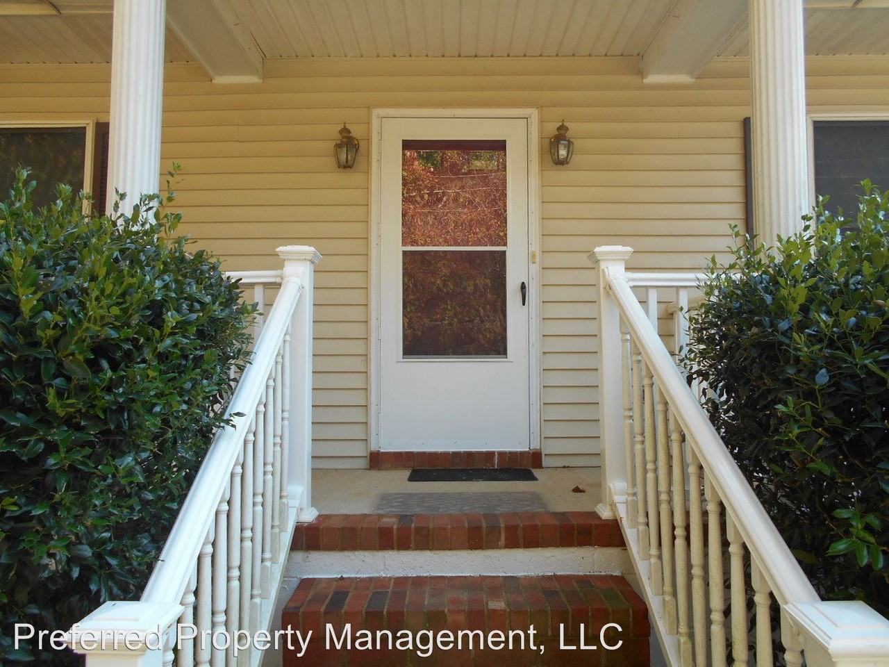 168 Azure Dr - Photo 3 of 16