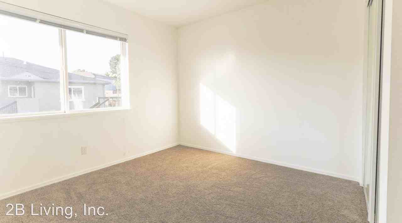 10031 MacArthur Blvd - Photo 2 of 15