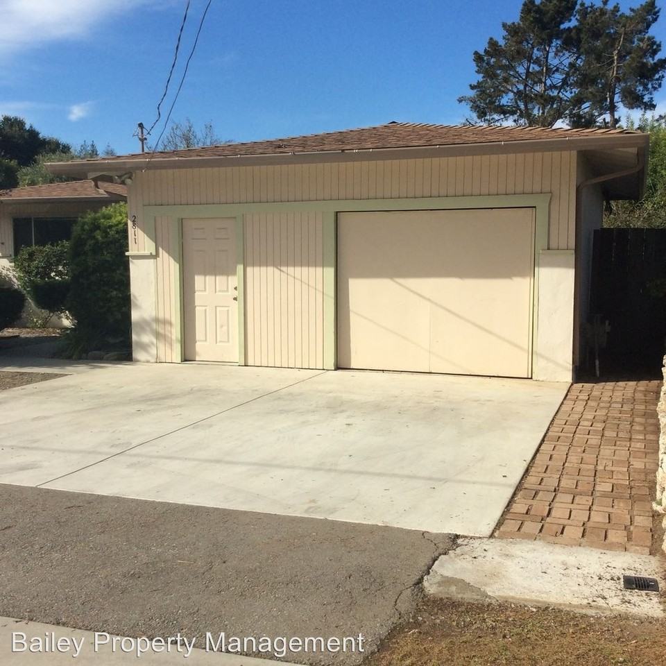 2811 Capitola Ave - Photo 2 of 11