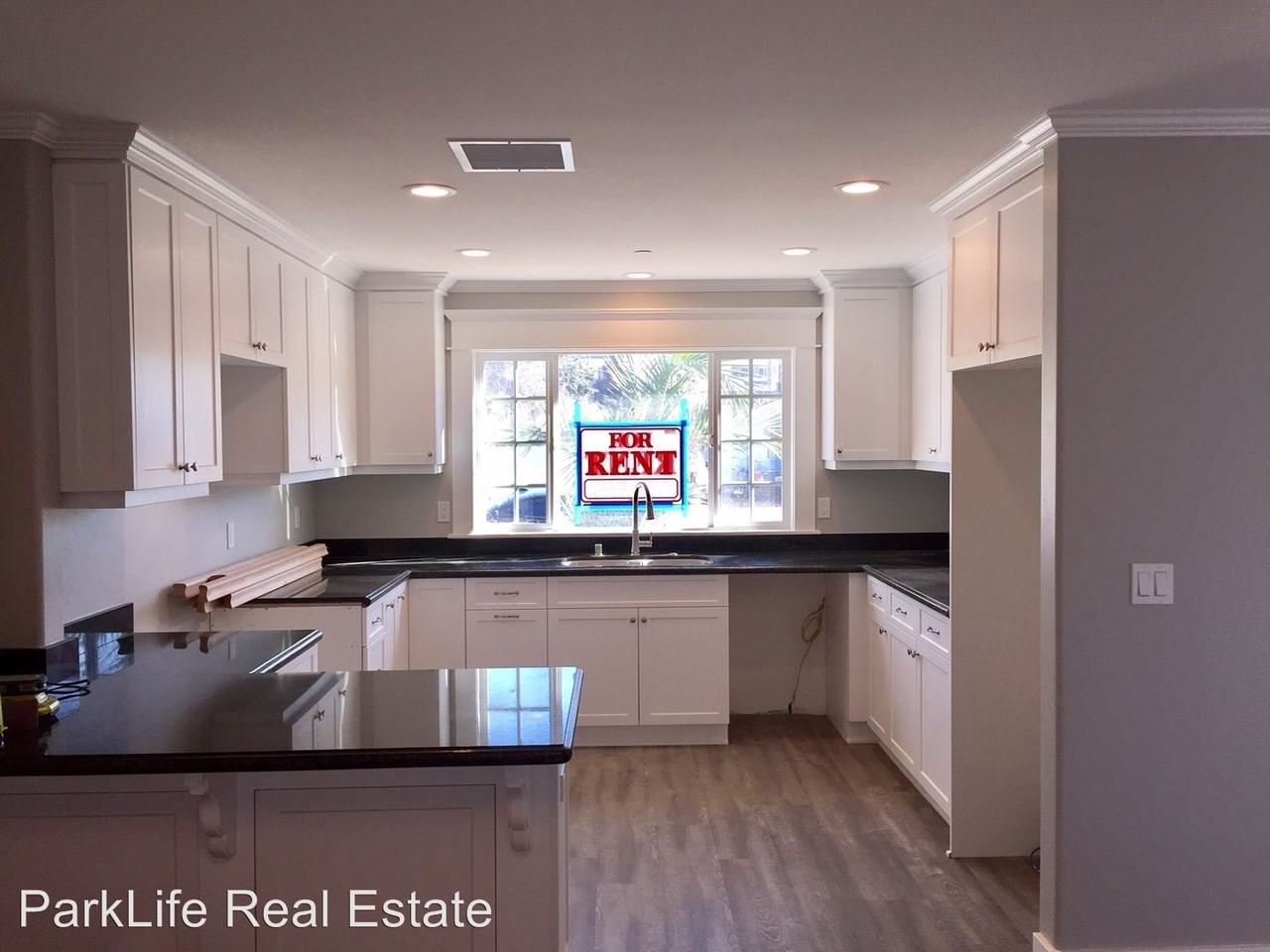 724 2nd St - Photo 3 of 14