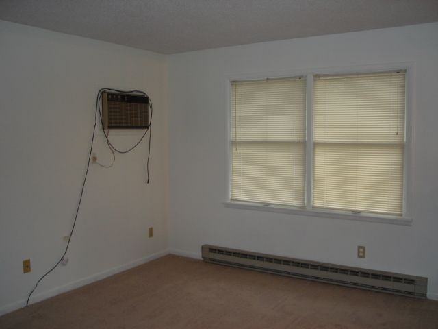 1328 E Vw Ave - Photo 3 of 9