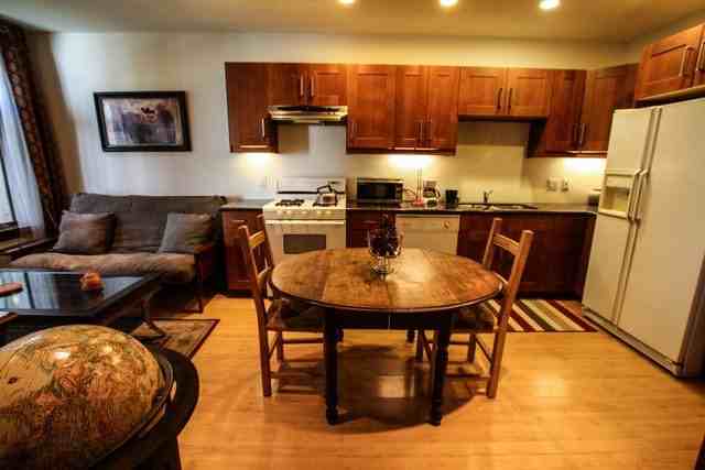 57 Elizabeth St - Photo 3 of 17