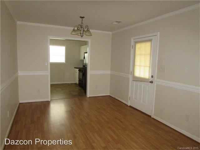 421 West Ave W - Photo 3 of 10