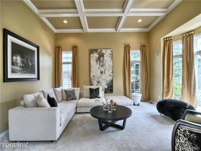 5580 Kirkridge Trail - Photo 3 of 11