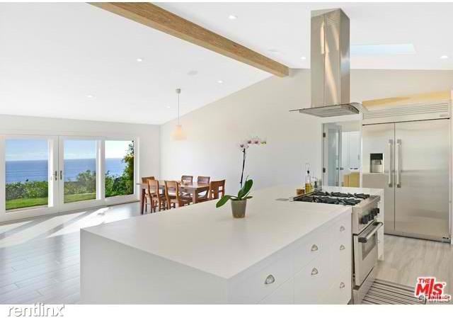 6249 Tapia Dr - Photo 3 of 22